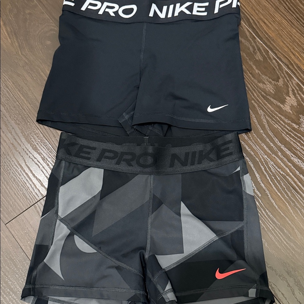Nike Pro Black and Patterned Shorts Duo